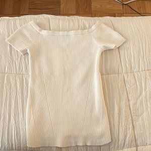 Fitted white Intermix top - off the shoulder